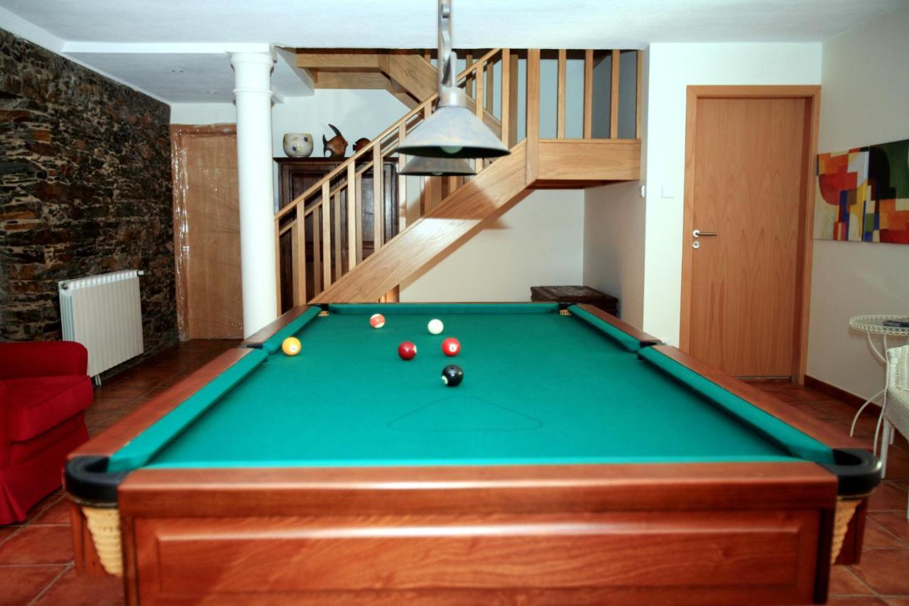 Casa Ribeira De Pera Villa Castanheira de Pera Exteriör bild